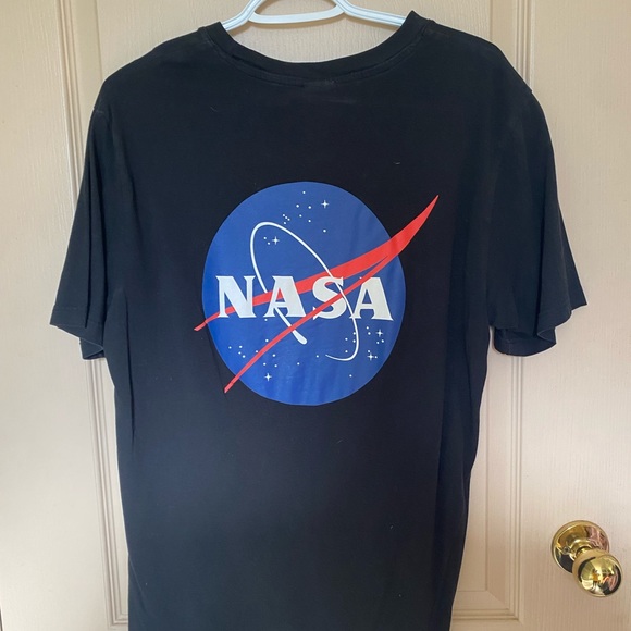 NASA tshirt - Picture 2 of 2